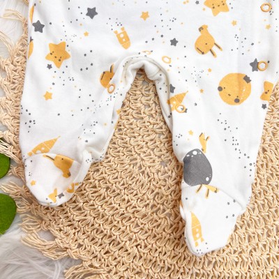Macacão Trape Zape - Ursinho Aviador no Espaço - Off White e Mostarda com Cinza